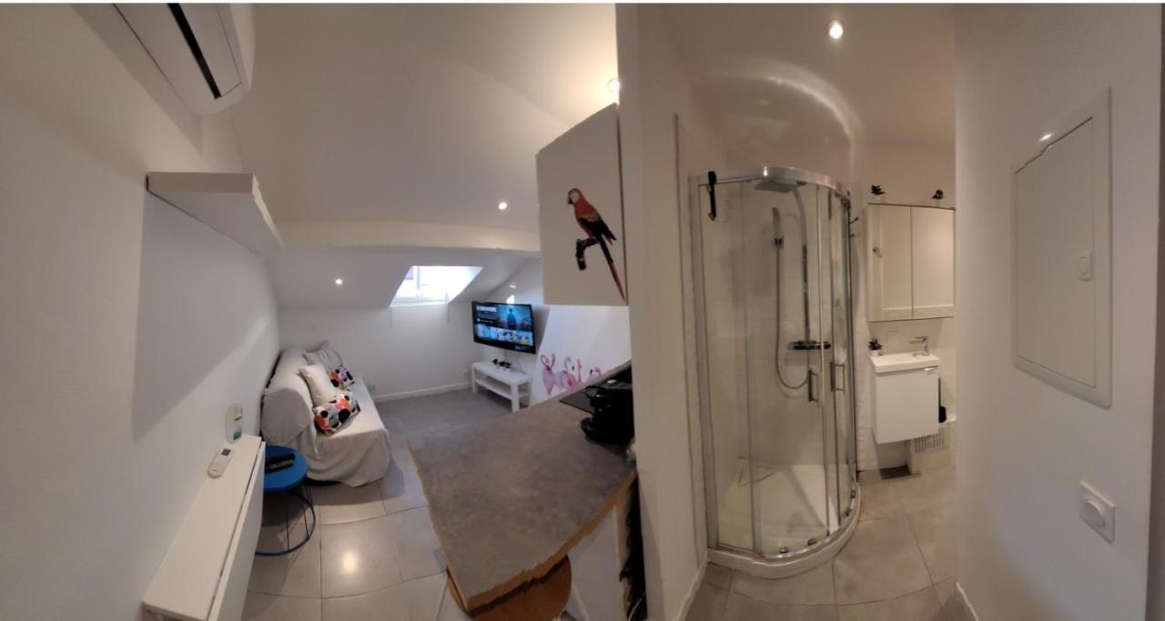 Apartament Studette Independante Hyeres Gare Particulier Zewnętrze zdjęcie